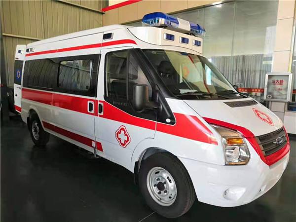 阿坝县福特V362救护车